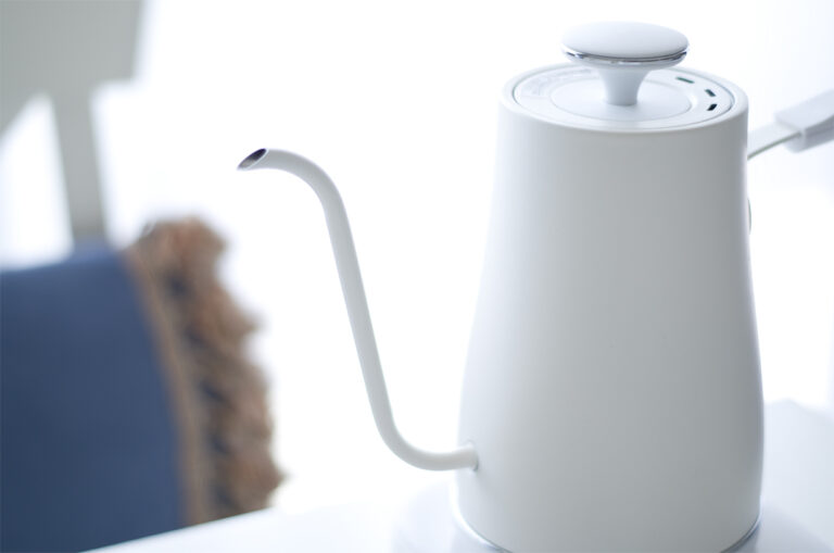 【山善の最新電気ケトル】口コミを写真と動画で分かりやすく解説【EGLC1280】 My LifeStyle Magazine