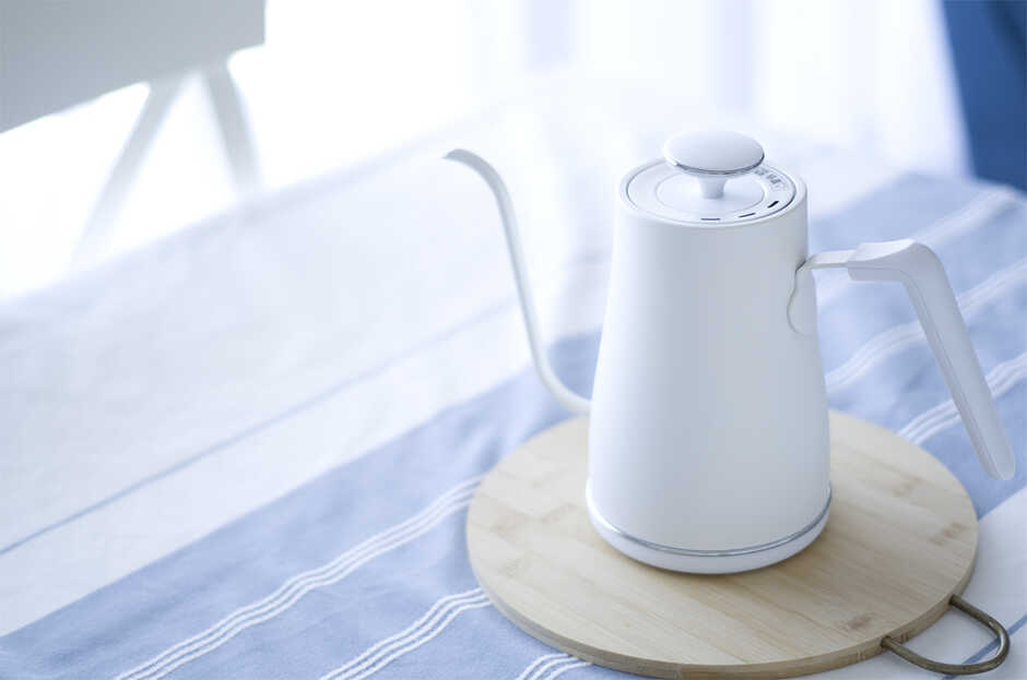 【山善の最新電気ケトル】口コミを写真と動画で分かりやすく解説【EGLC1280】 My LifeStyle Magazine