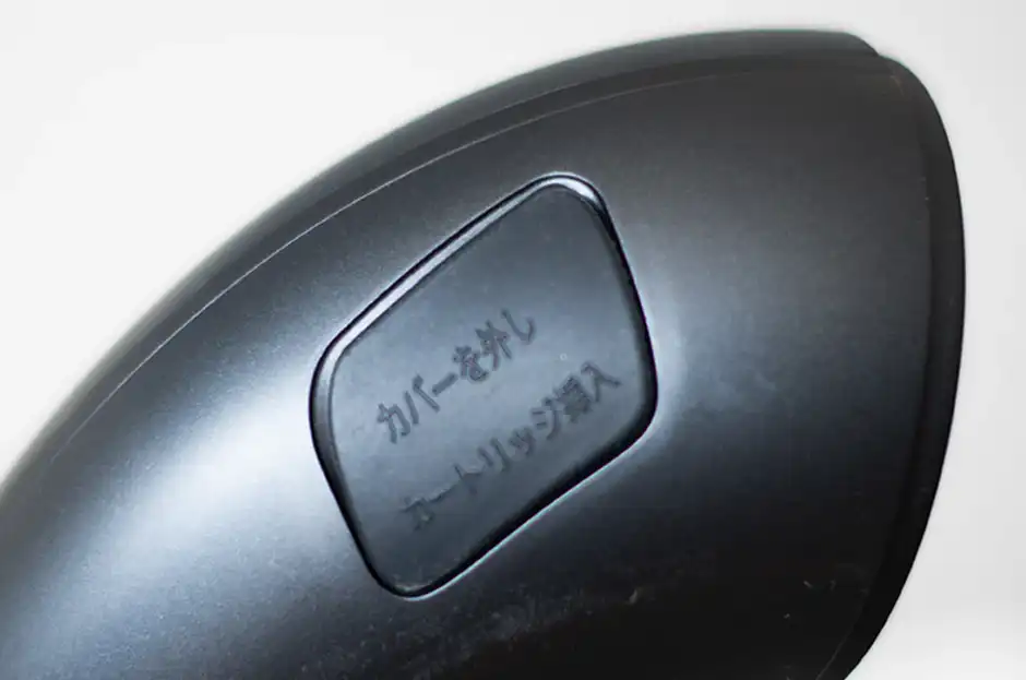 ミストセラムカートリッジを正しく装着する