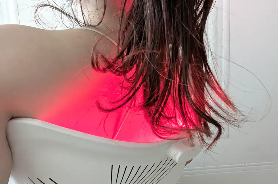 背中や腰にもピタッと身体のラインに合わせた密着ケアも可能