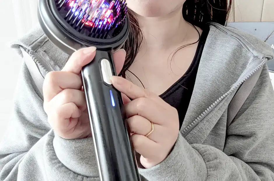 【良い口コミ】MEDULLA(メデュラ)スカルプエアショットは頭皮ケアの神！手揉みのようなスッキリ感がやみつき♡