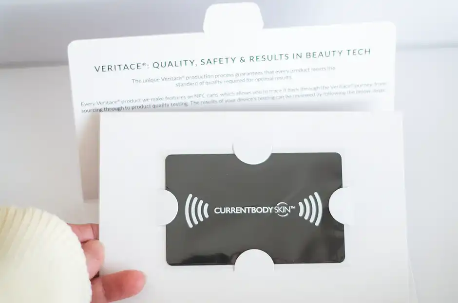 本物の証であるVeritaceカードはNFC対応スマホで読み込めます