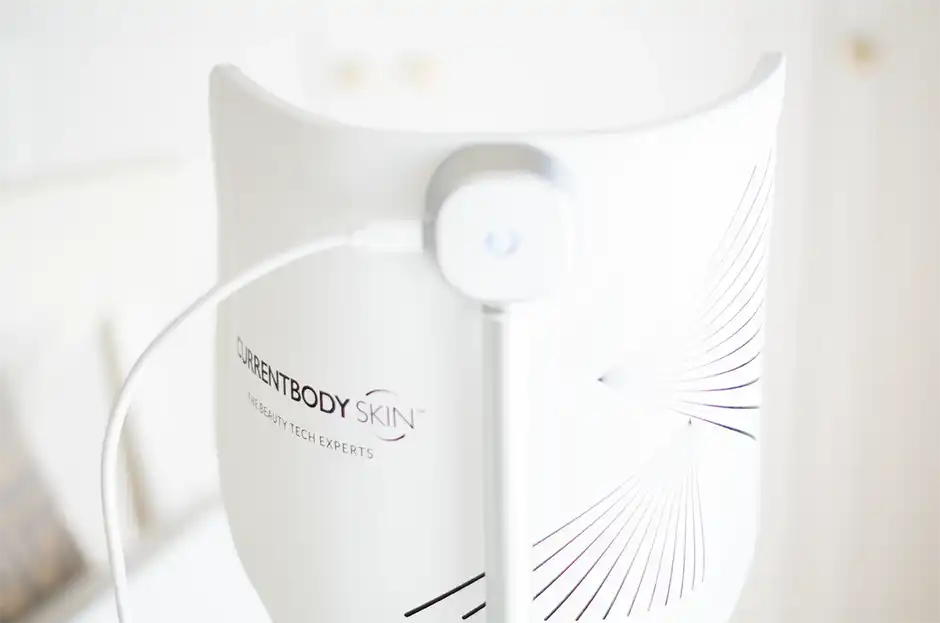 【疑問解消】カレントボディLED光美容パネルの口コミでよくあるQ&A