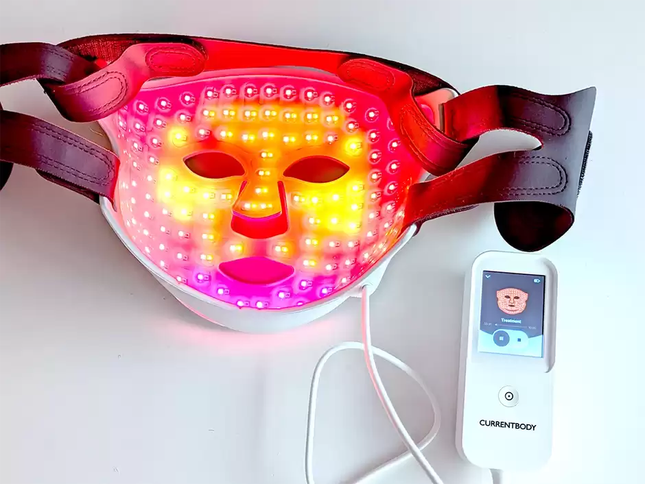 スマホアプリで作った自分だけのLED色(波長)の組み合わせを付属のリモコンからそのまま呼び出せる